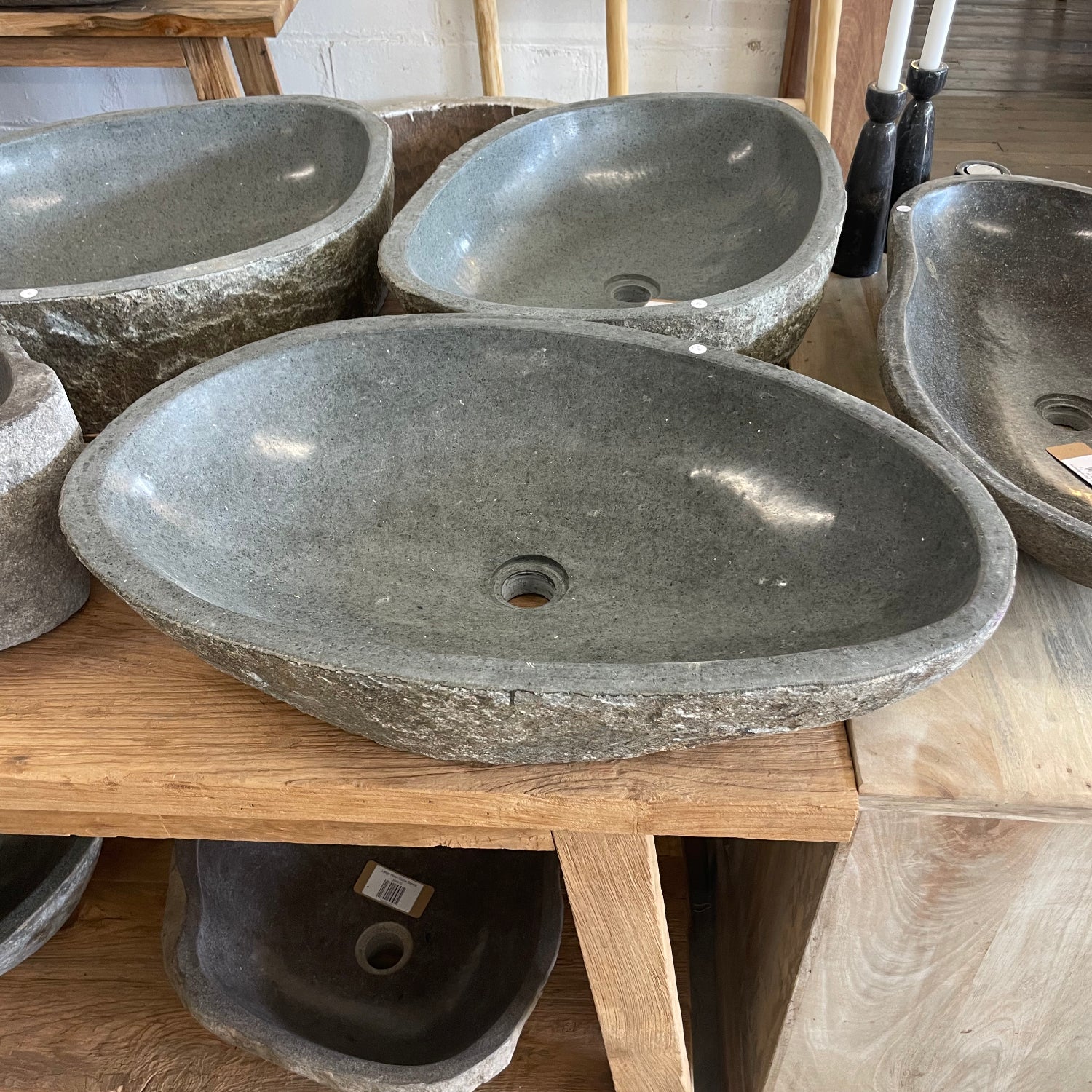 River stone basin – 67 x 44 x 15cm – Paradise Living Co.