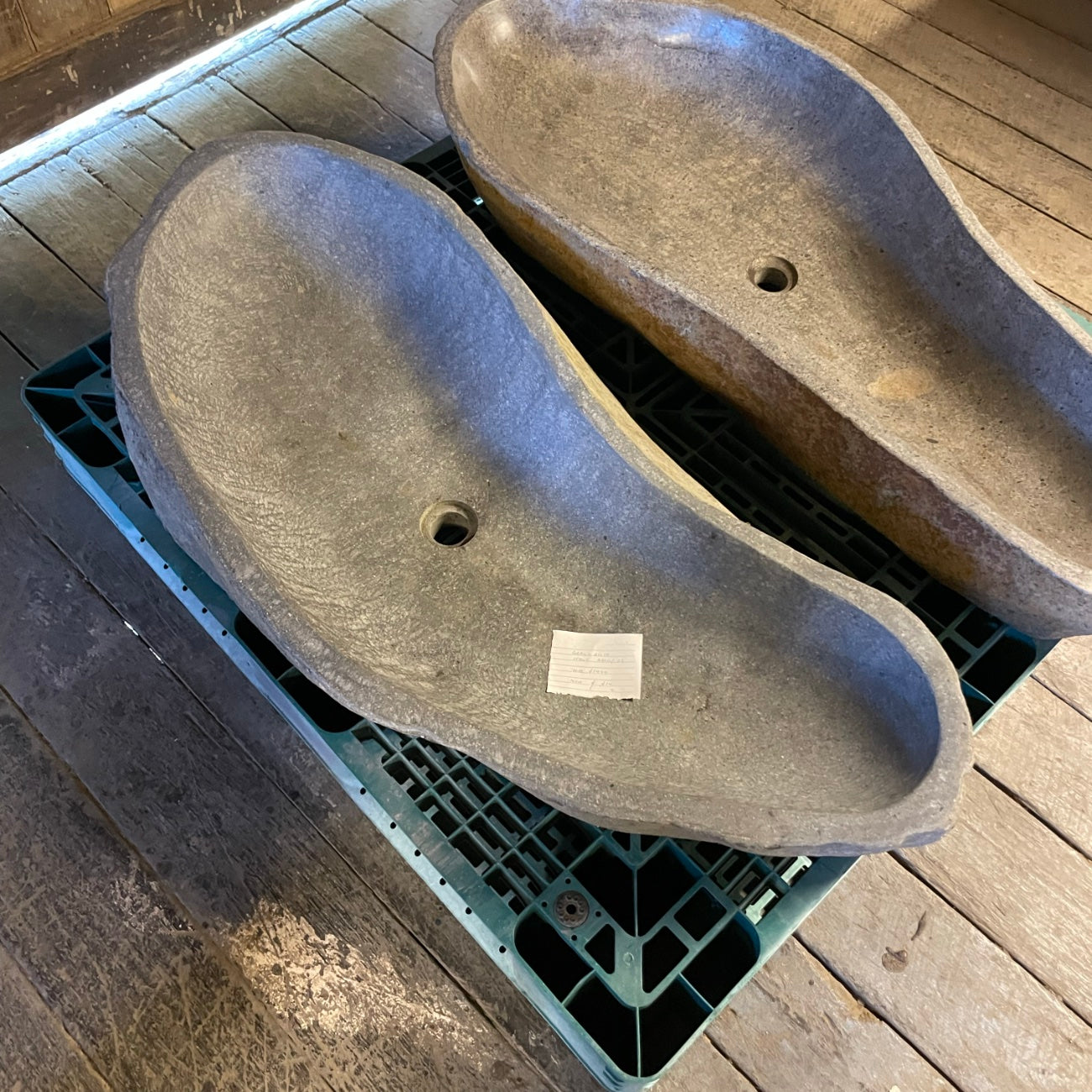 River stone basin – 115 x 50 x 15.5cm – Paradise Living Co.