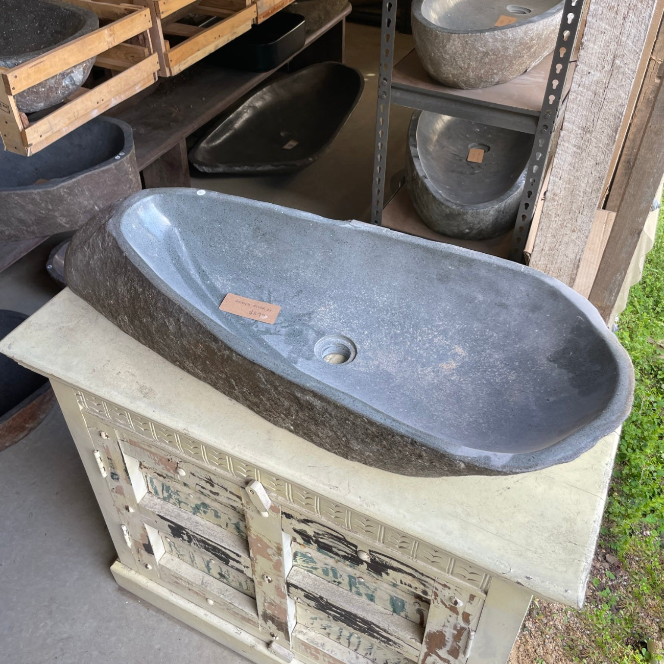 River stone basin – 96 x 36cm – Paradise Living Co.