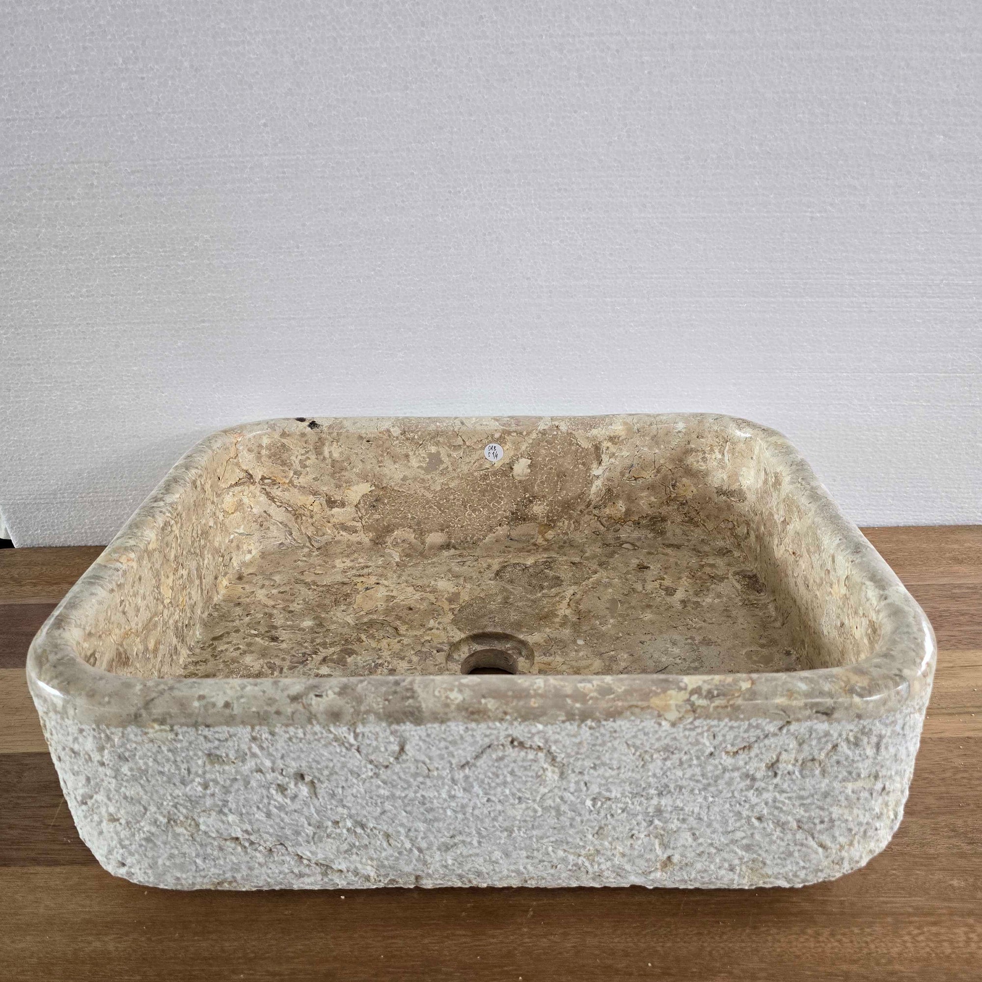 Hammered marble stone basin – Paradise Living Co.
