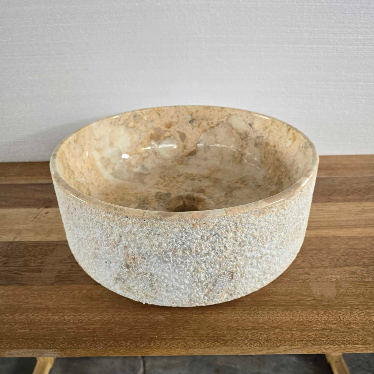 Hammered blush marble stone basin – round – Paradise Living Co.