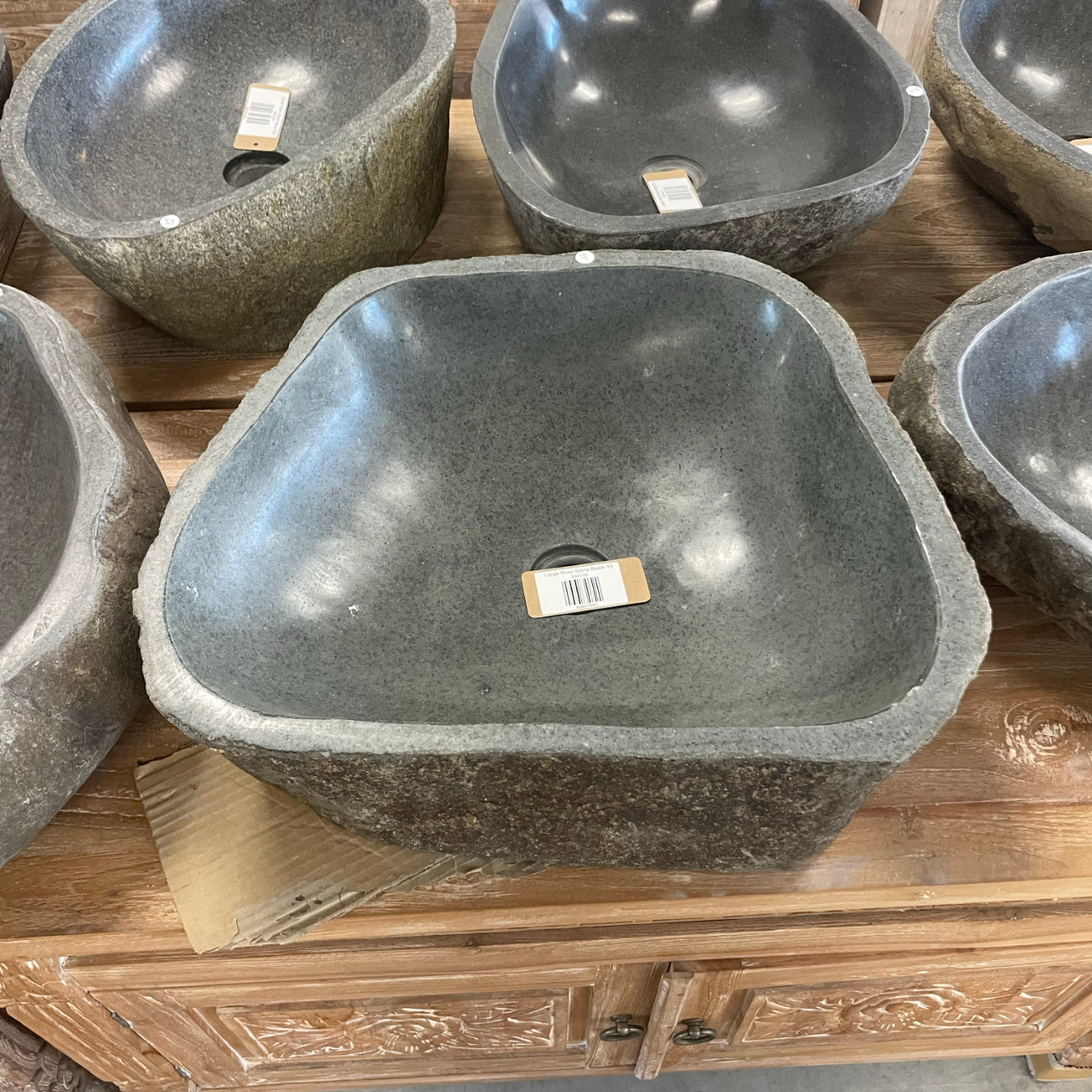 River stone basin – 51 x 43 x 15cm – Paradise Living Co.