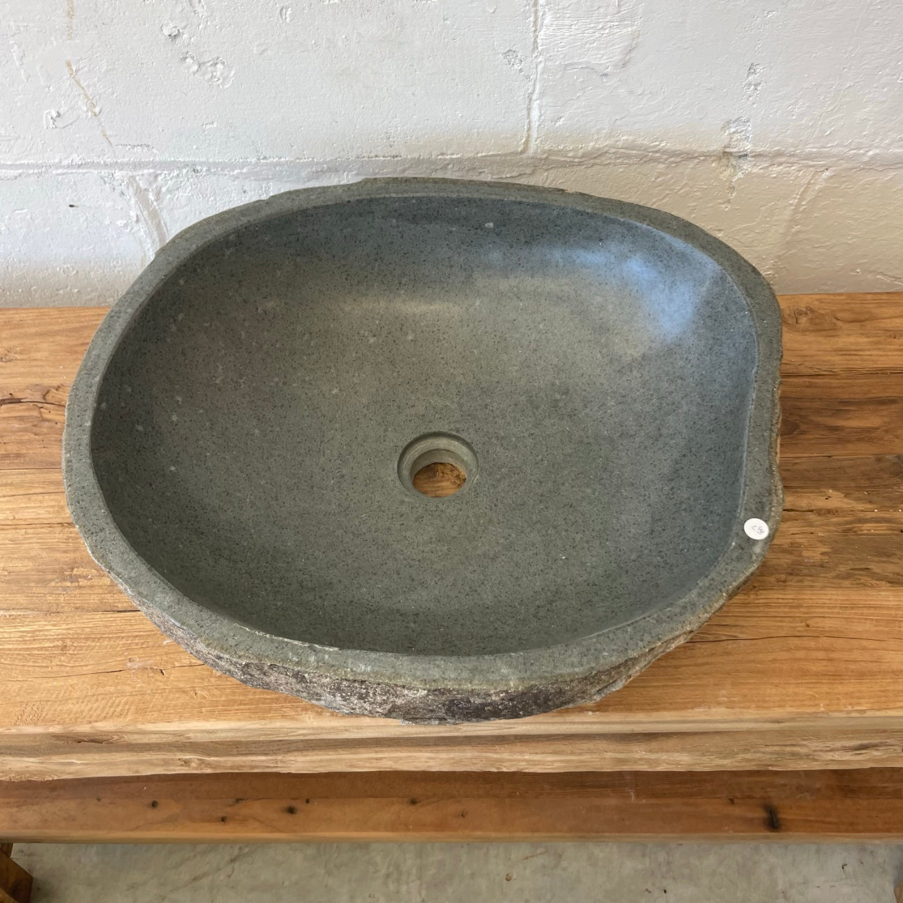 River stone basin – 48.5 x 42 x 15cm – Paradise Living Co.