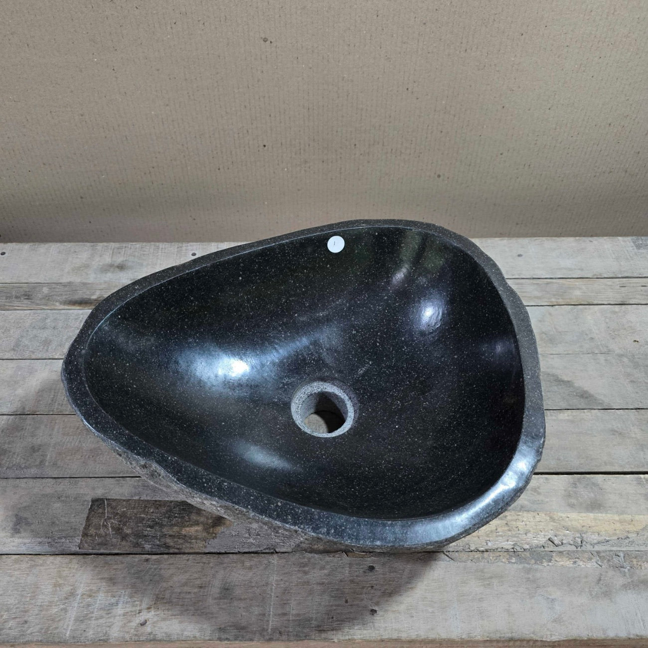 River stone basin – 38 x 32 x 15cm – Paradise Living Co.