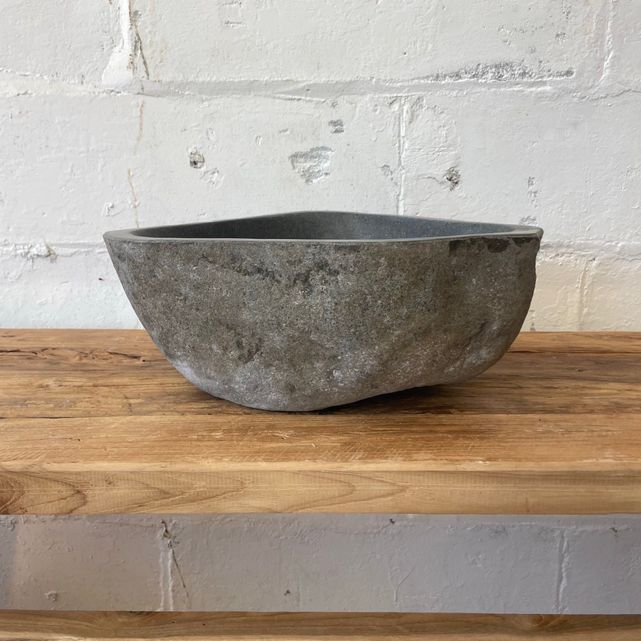 River stone basin – 39.5 x 37 x 15.5cm – Paradise Living Co.
