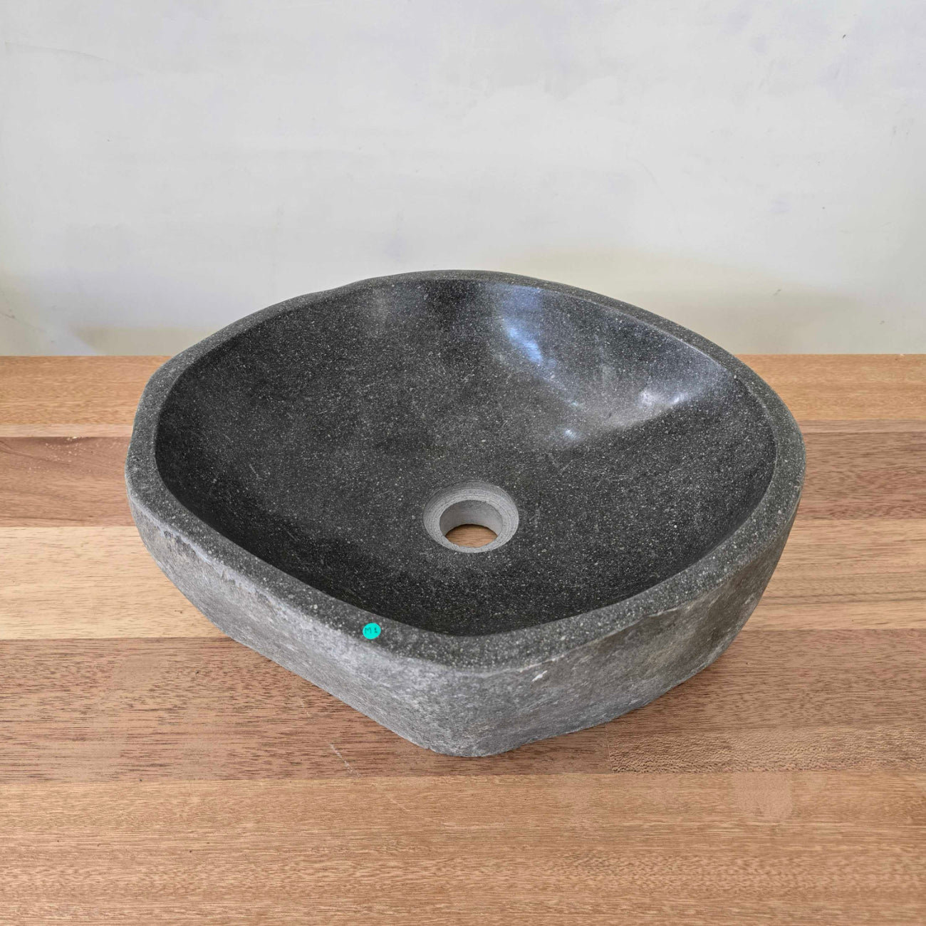 River stone basin – 40 x 35cm – Paradise Living Co.