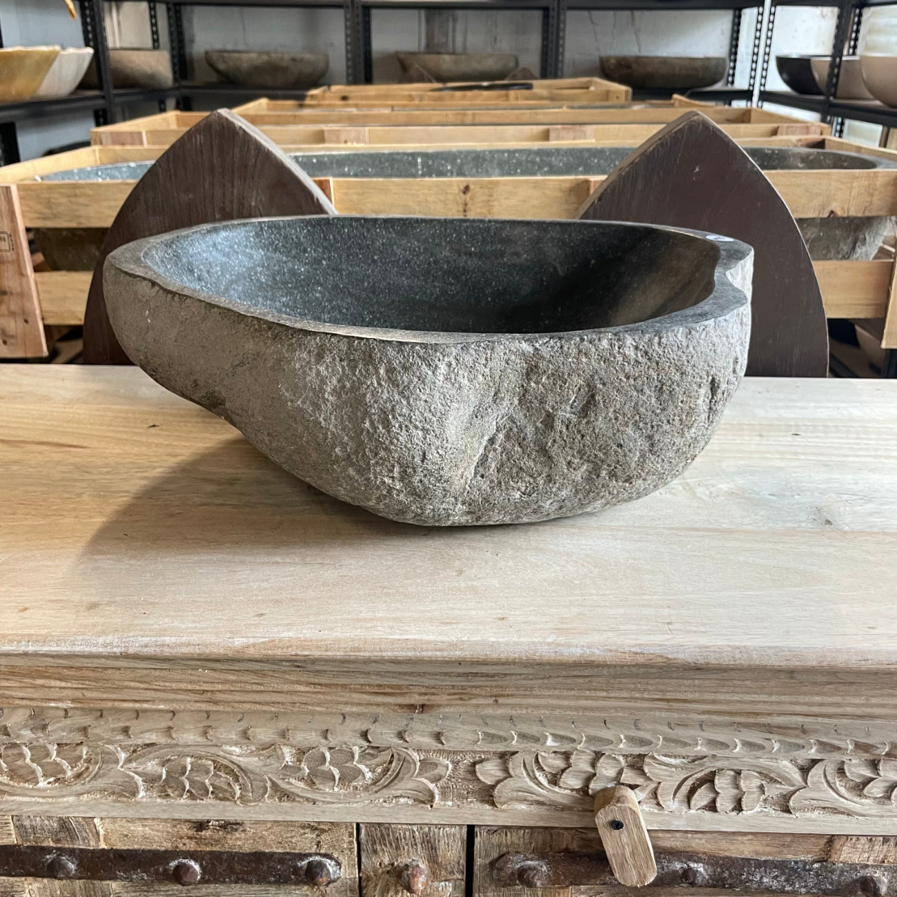 River stone basin – 43 x 33.5 x 14.5cm – Paradise Living Co.