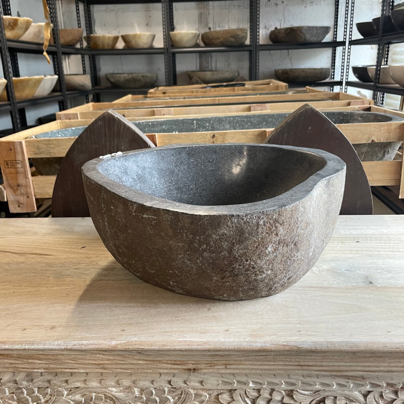 River stone basin – 40.5 x 36 x 16.5cm – Paradise Living Co.