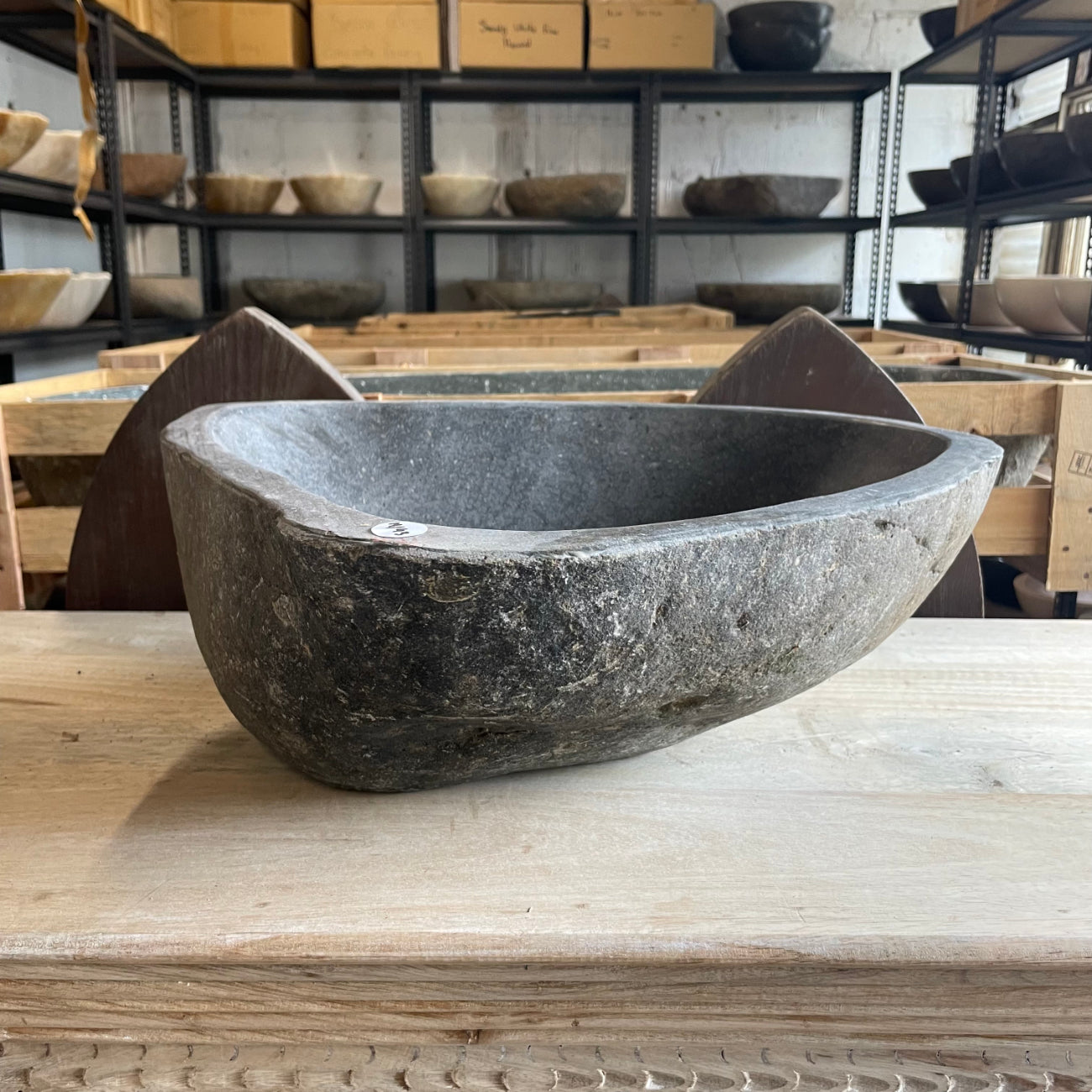 River stone basin – 45 x 39 x 16cm – Paradise Living Co.