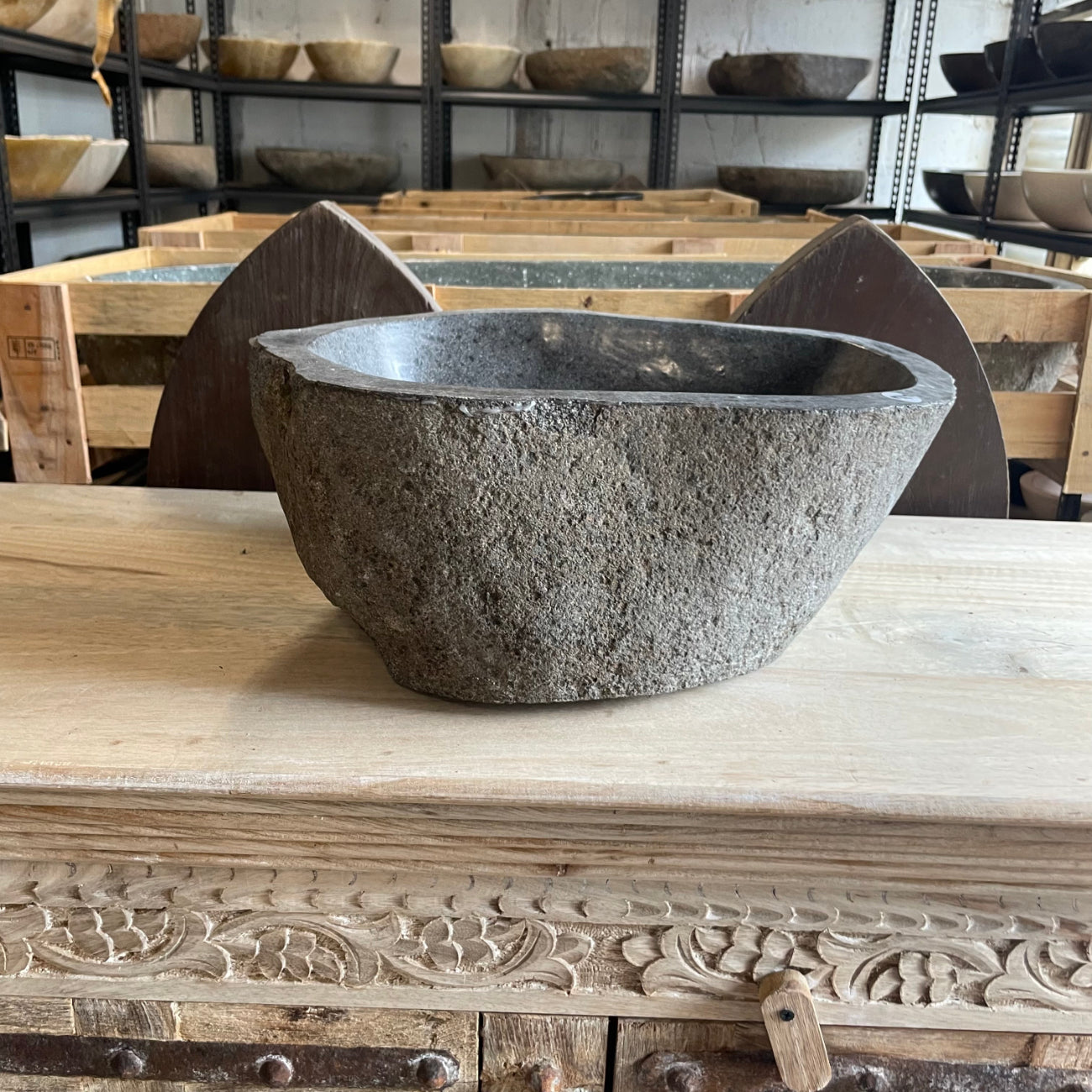 River stone basin – 40 x 34 x 16cm – Paradise Living Co.