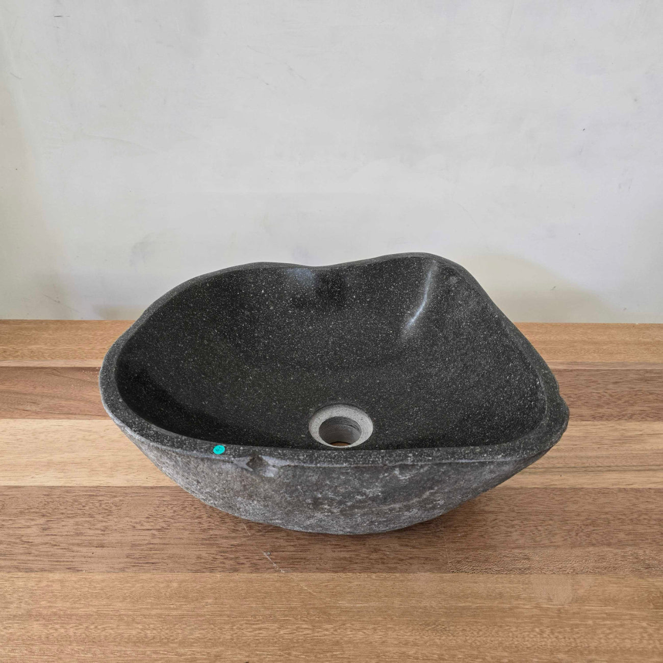 River stone basin – 39 x 33.5cm – Paradise Living Co.