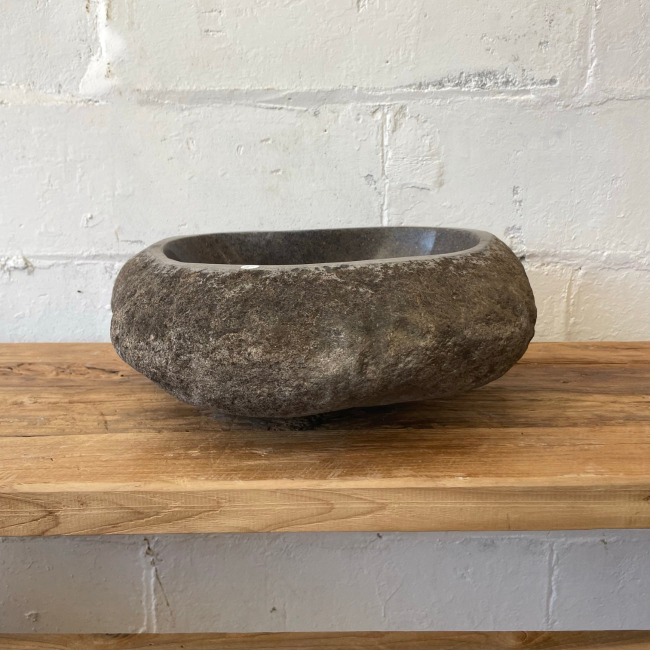 River stone basin – 41 x 35 x 15.5cm – Paradise Living Co.