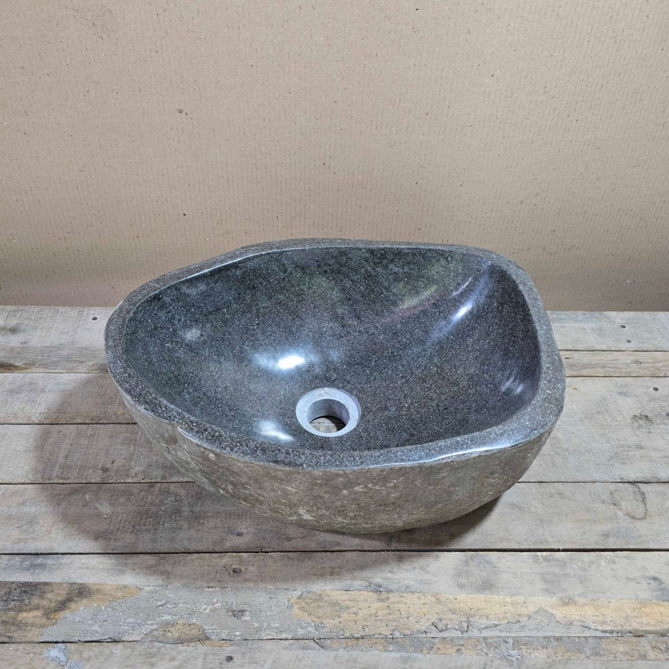River stone basin – 38 x 30cm – Paradise Living Co.