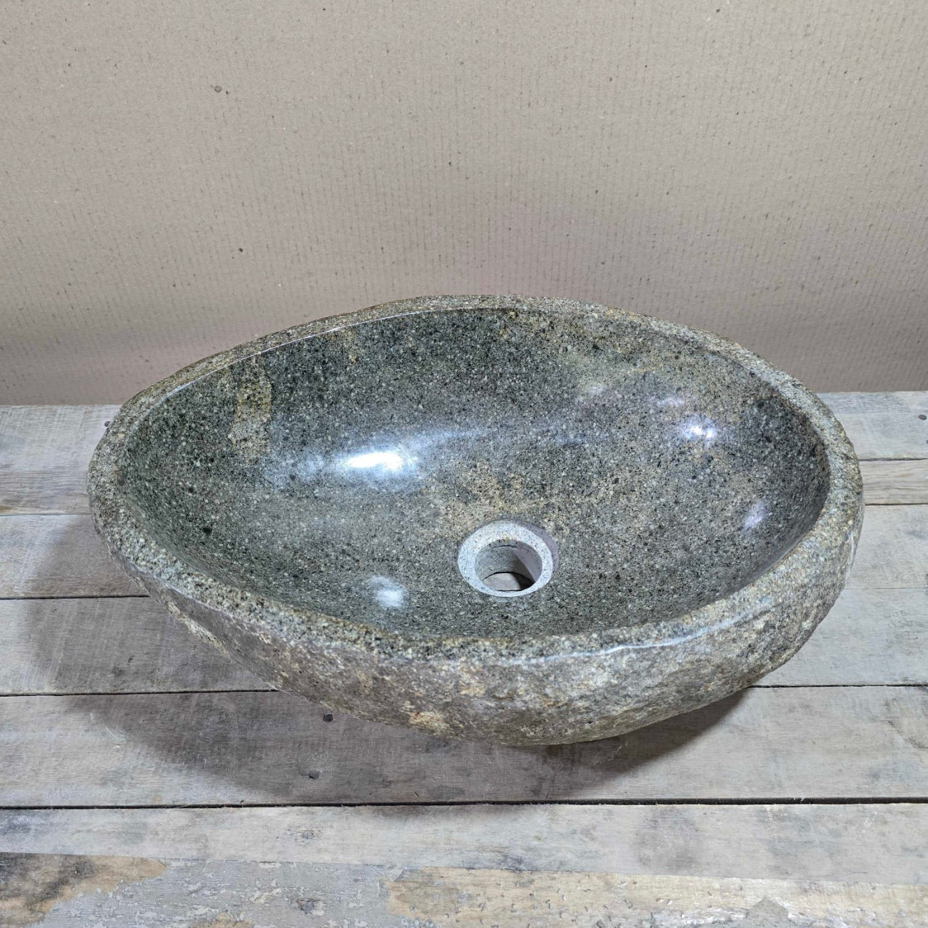 River stone basin – 43 x 30cm – Paradise Living Co.