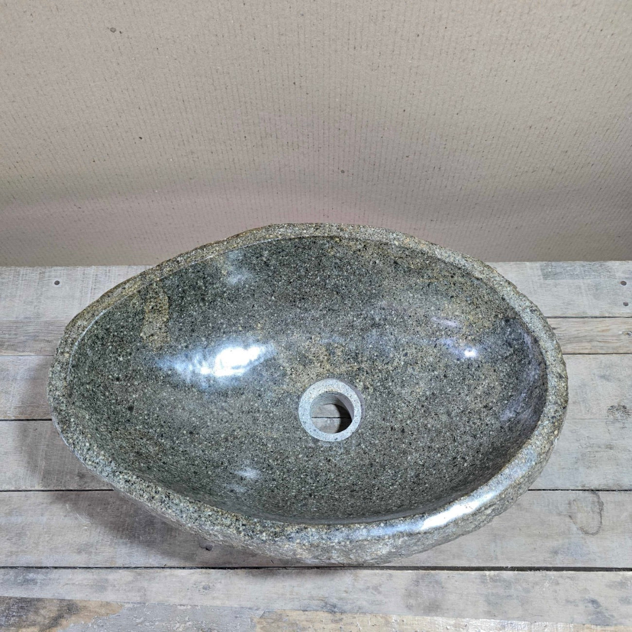 River stone basin – 43 x 30cm – Paradise Living Co.