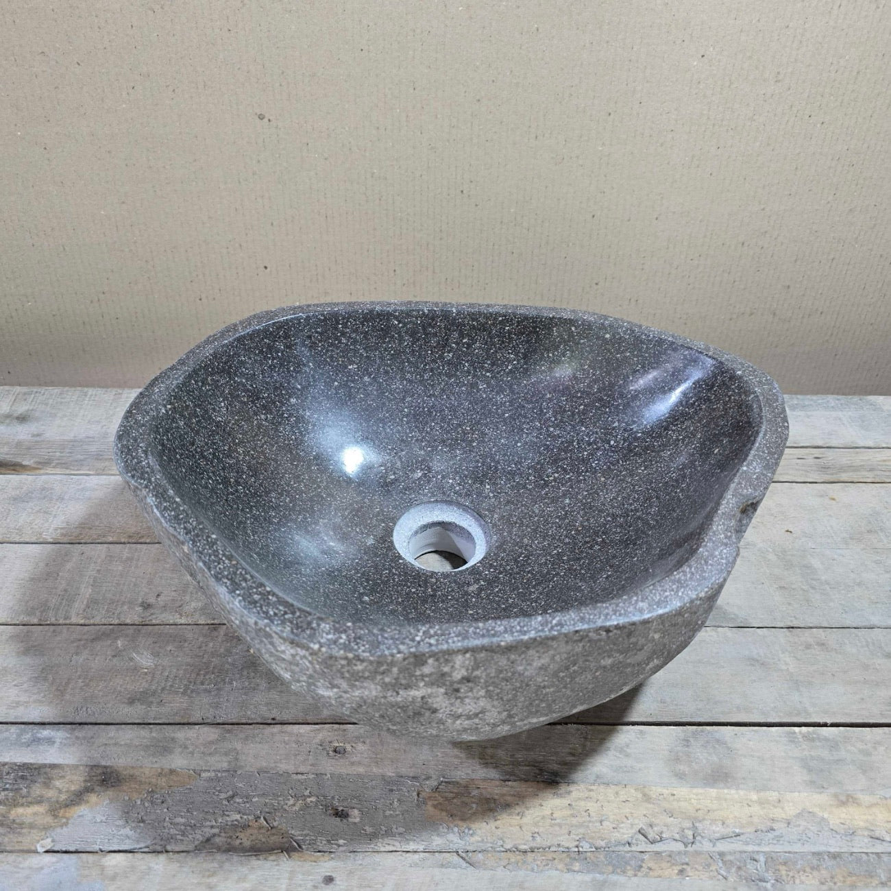 River stone basin – 39 x 31cm – Paradise Living Co.