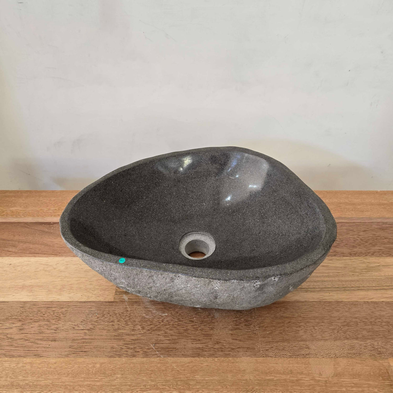 River stone basin – 42.5 x 33.5cm – Paradise Living Co.