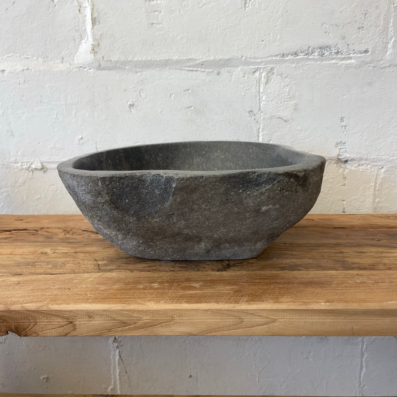 River stone basin – 36 x 36 x 15cm – Paradise Living Co.