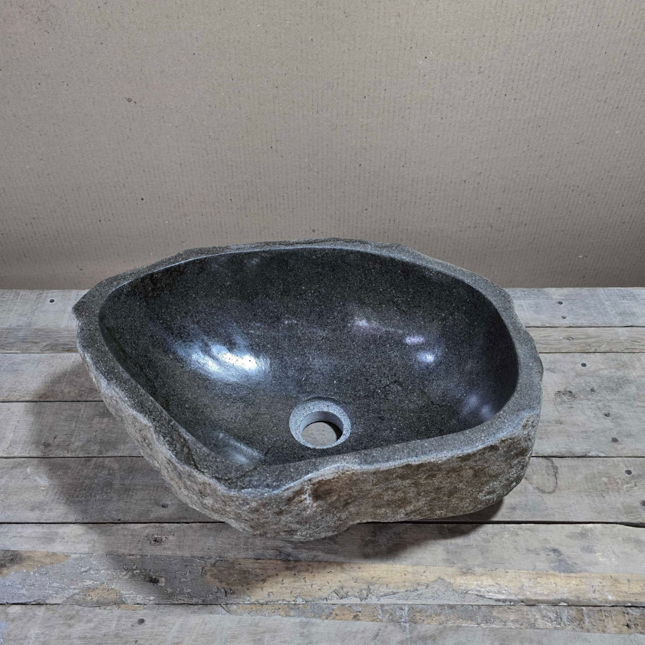 River stone basin – 41 x 30cm – Paradise Living Co.