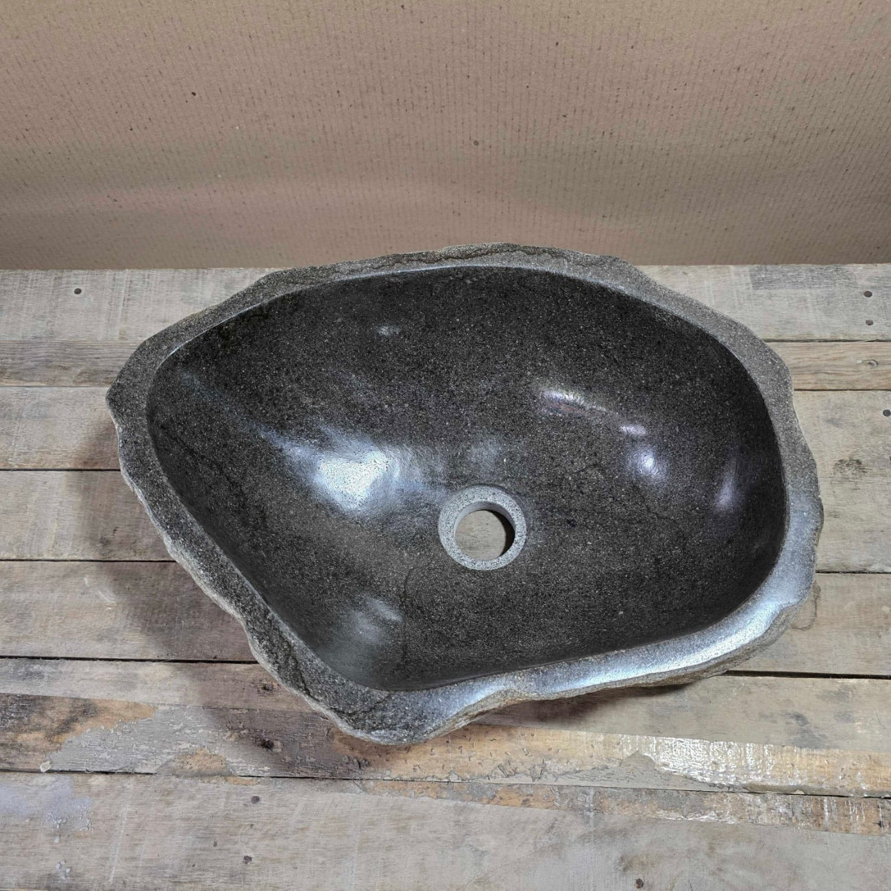River stone basin – 41 x 30cm – Paradise Living Co.