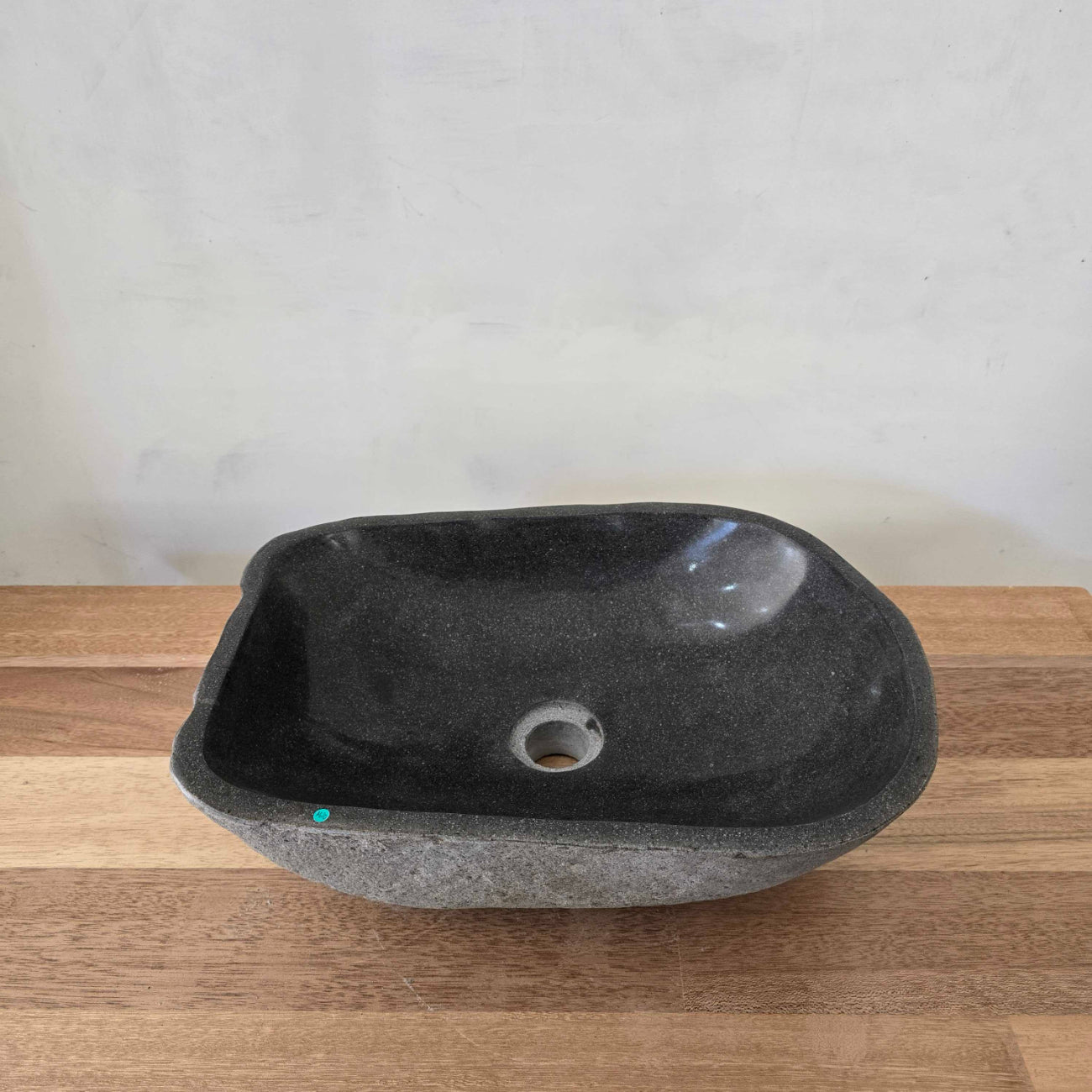 River stone basin – 44 x 32.5cm – Paradise Living Co.