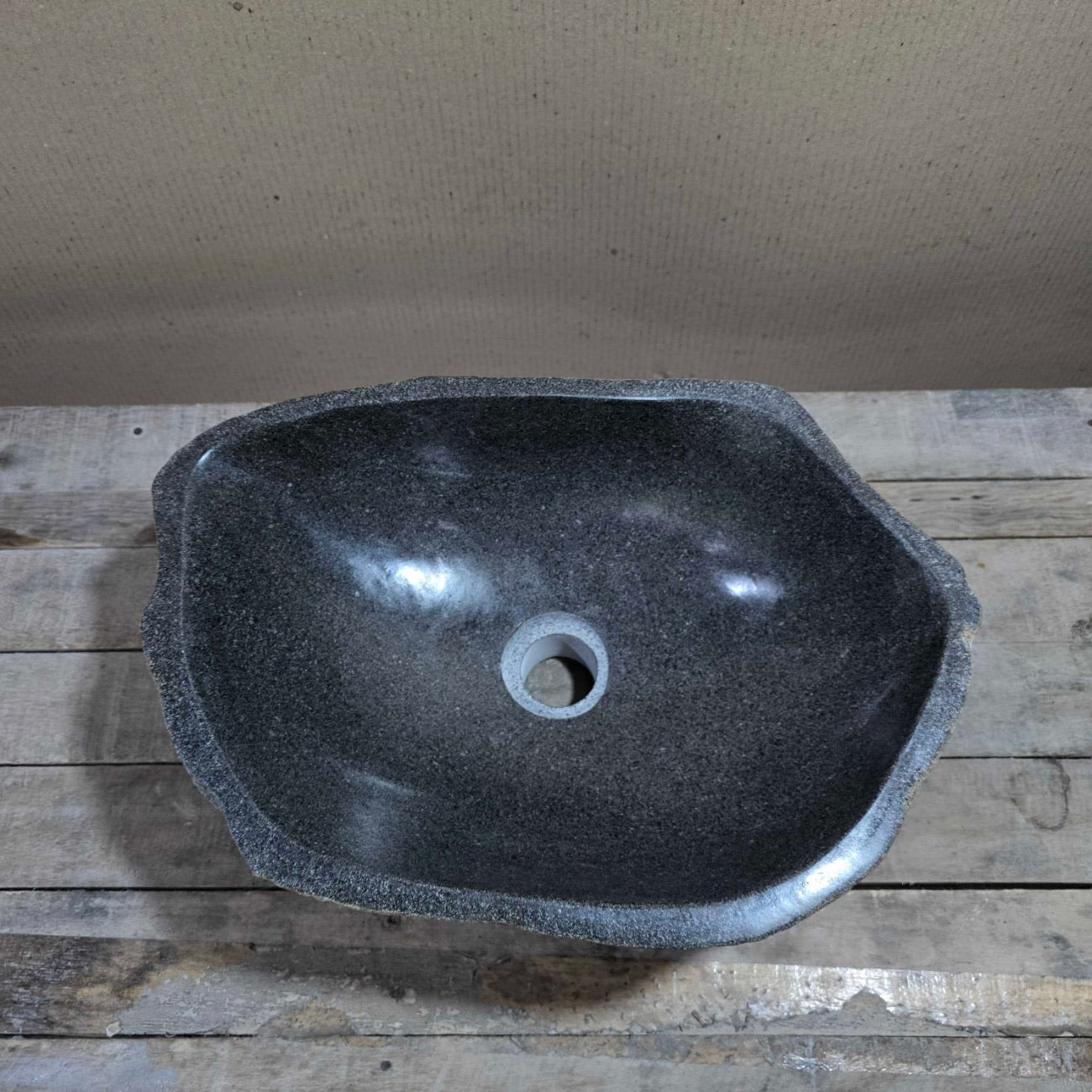 River stone basin – 40 x 29cm – Paradise Living Co.