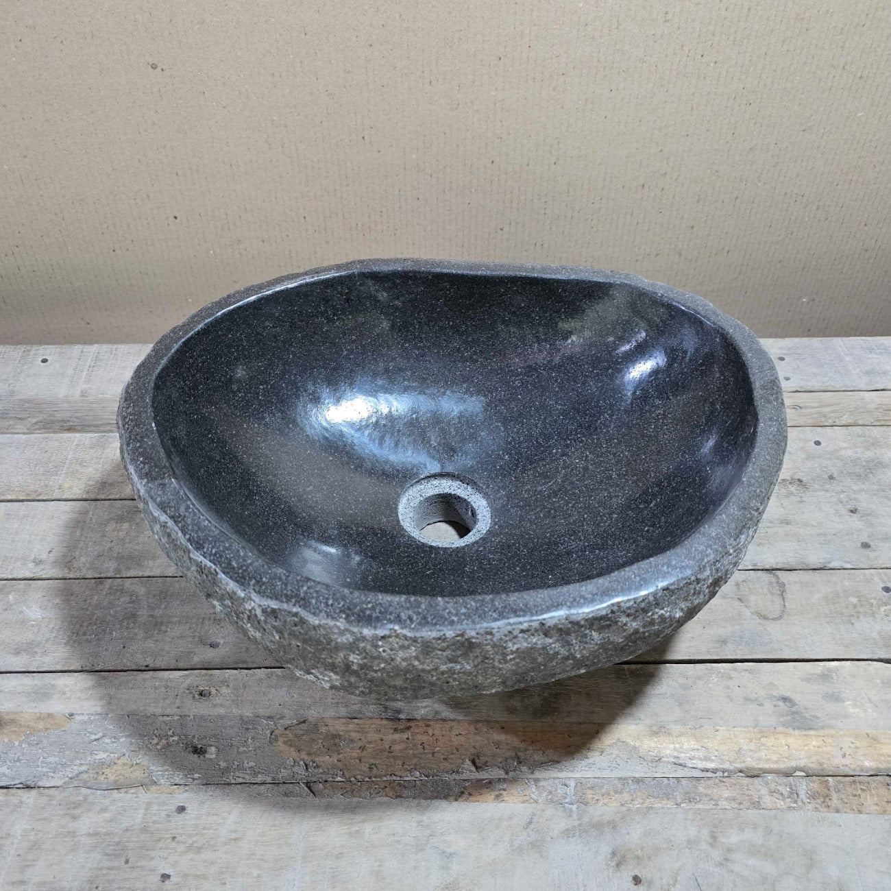River stone basin – 40 x 32cm – Paradise Living Co.