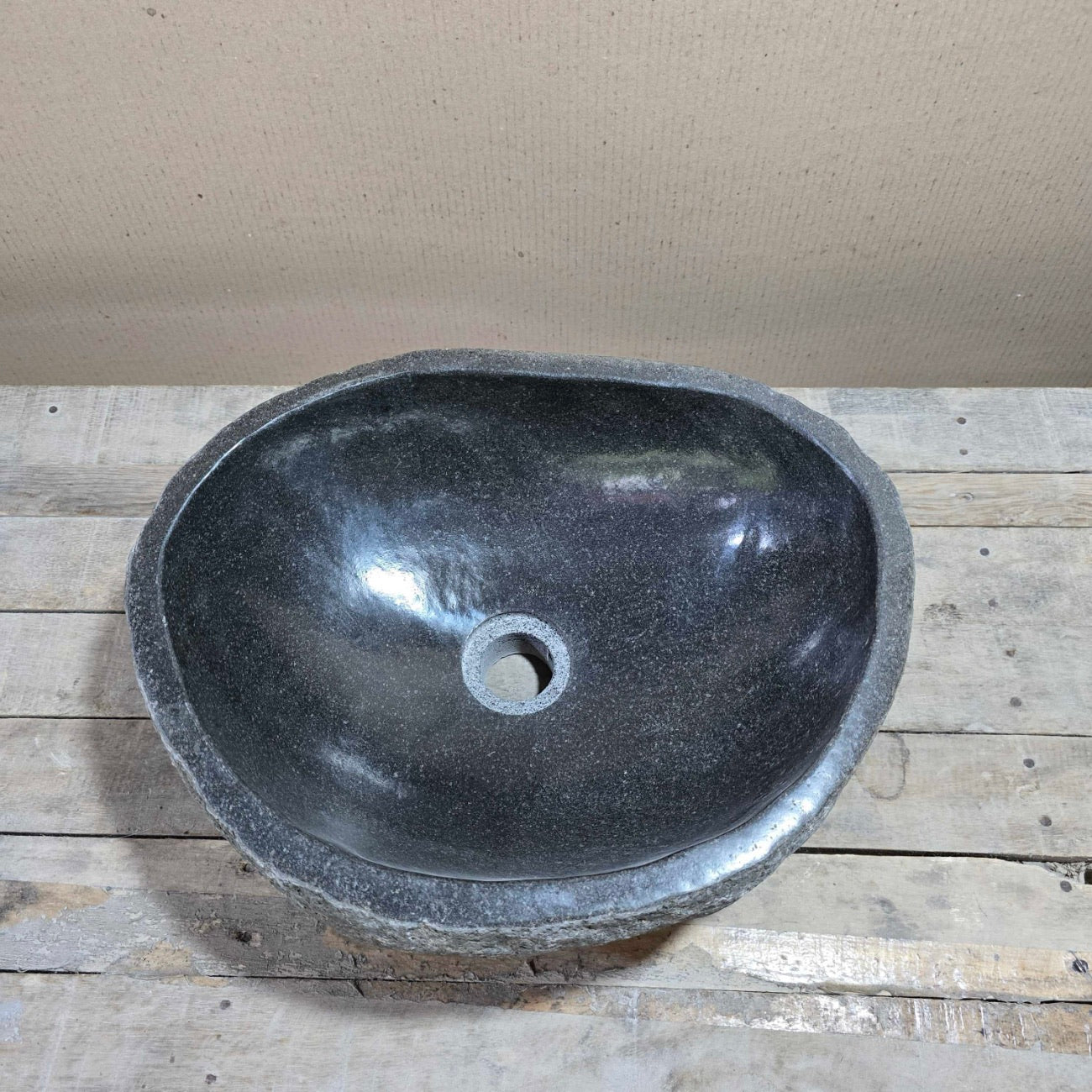 River stone basin – 40 x 32cm – Paradise Living Co.