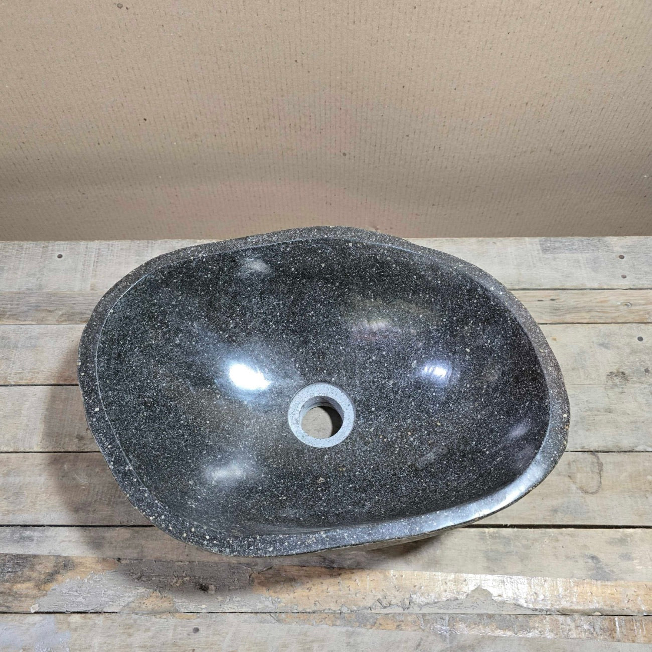 River stone basin – 39 x 29cm – Paradise Living Co.