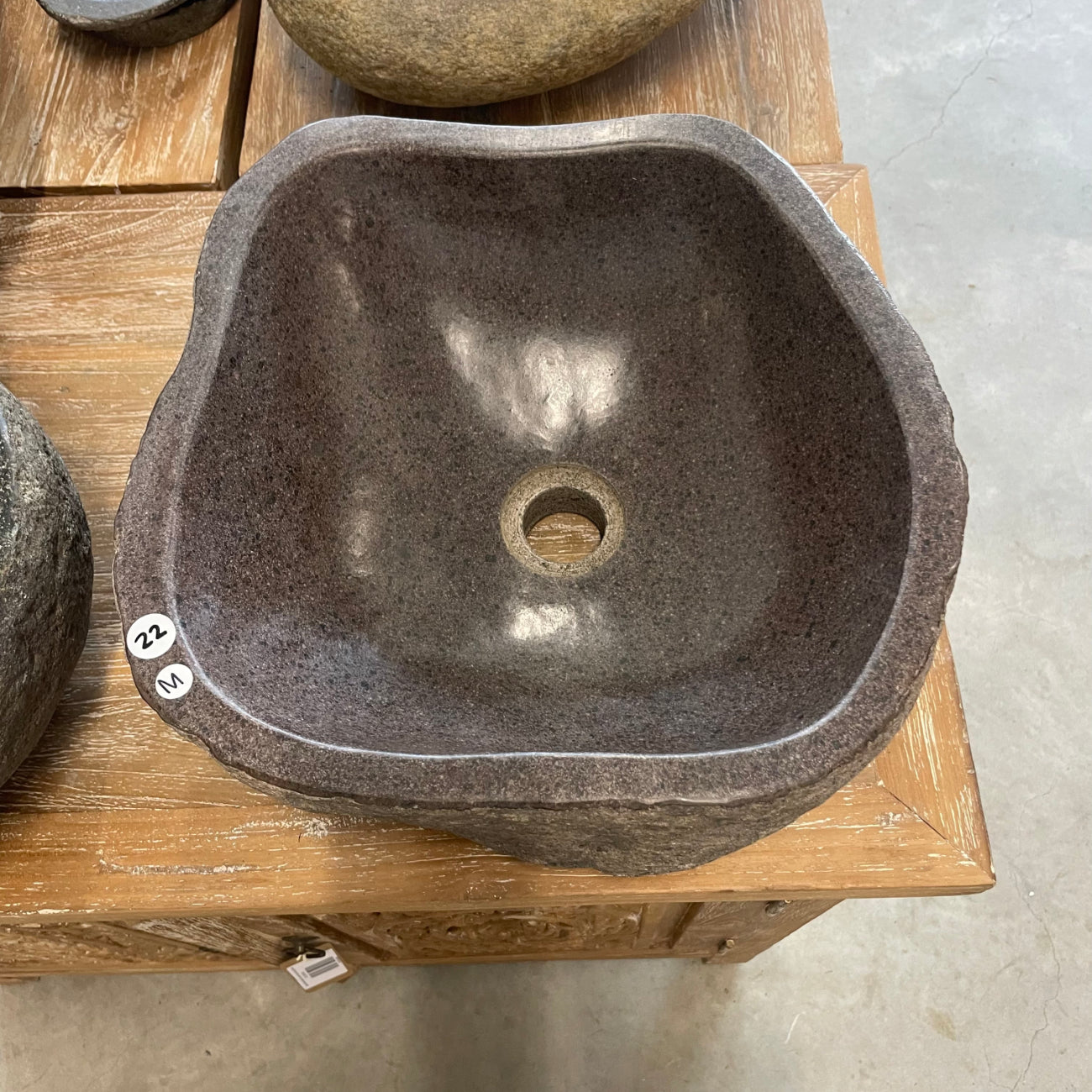 River stone basin – 35.5 x 34.5 x 15cm – Paradise Living Co.