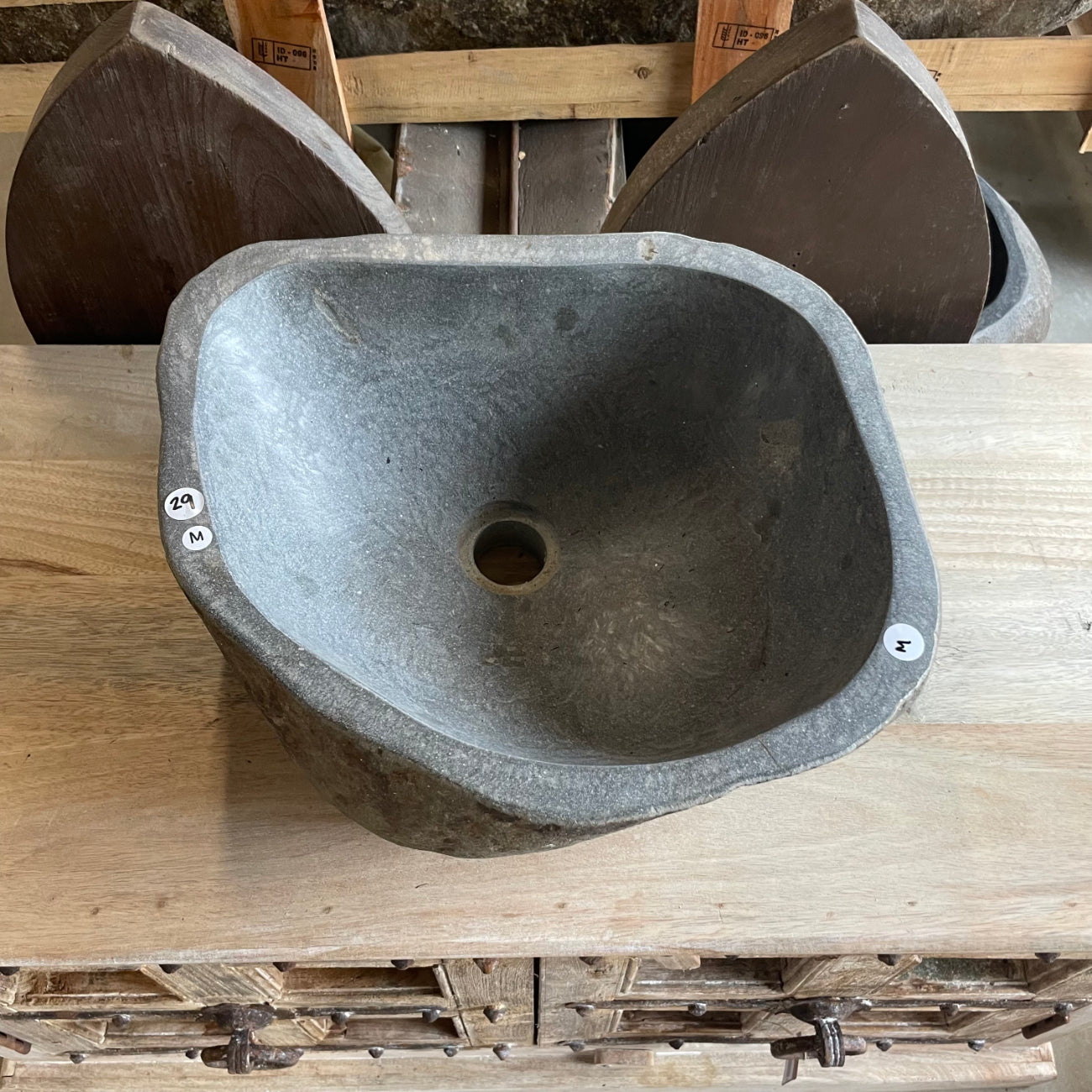 River stone basin – 41 x 35.5 x 15cm – Paradise Living Co.