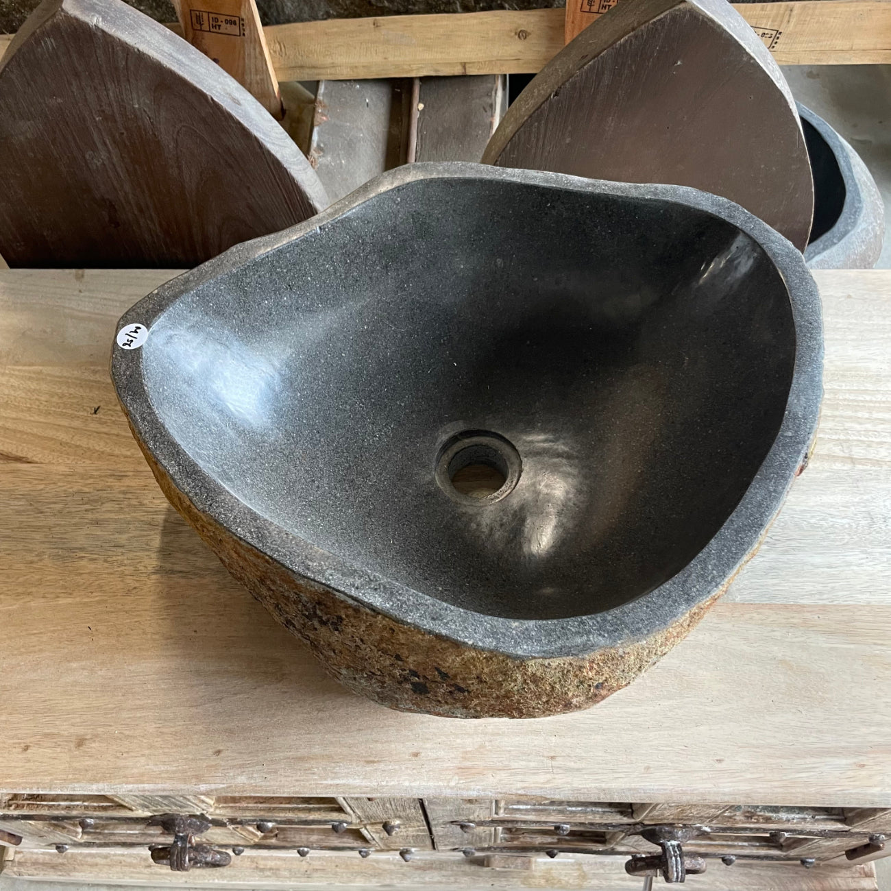 River stone basin – 44 x 36 x 15cm – Paradise Living Co.