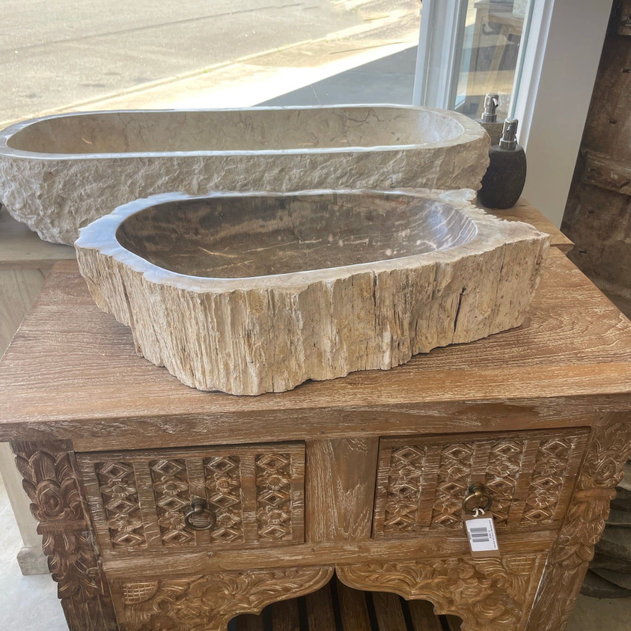 Fossilised wood basin – Paradise Living Co.