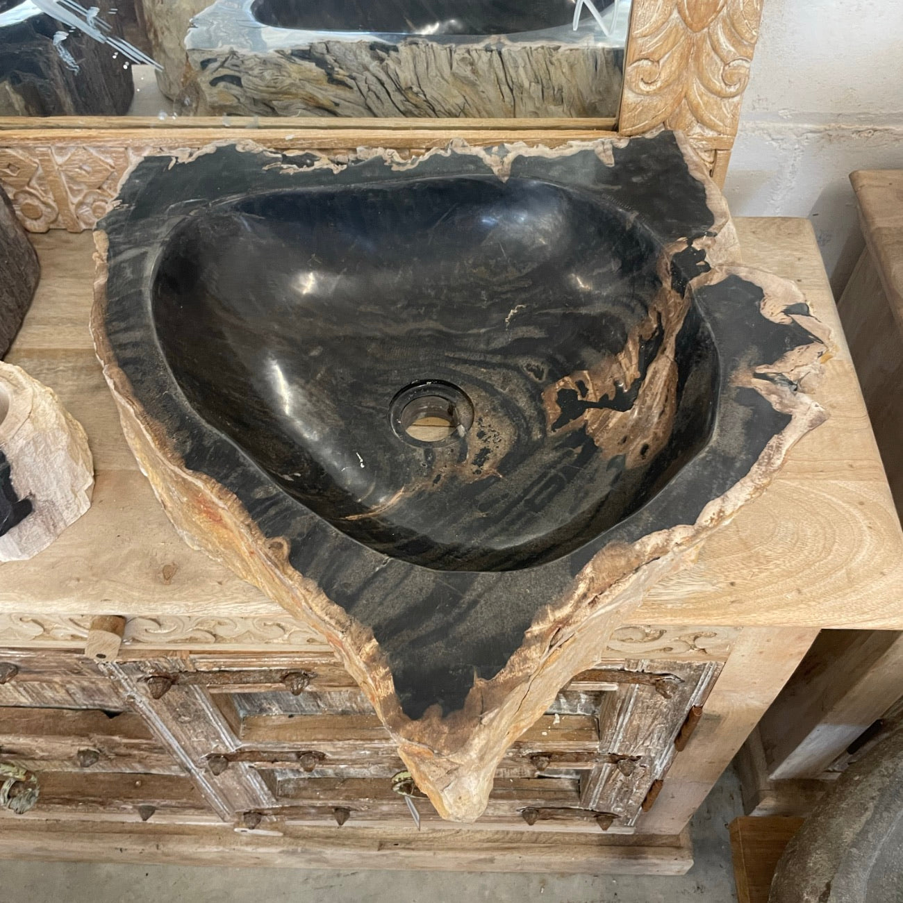 Fossilised wood basin – Paradise Living Co.