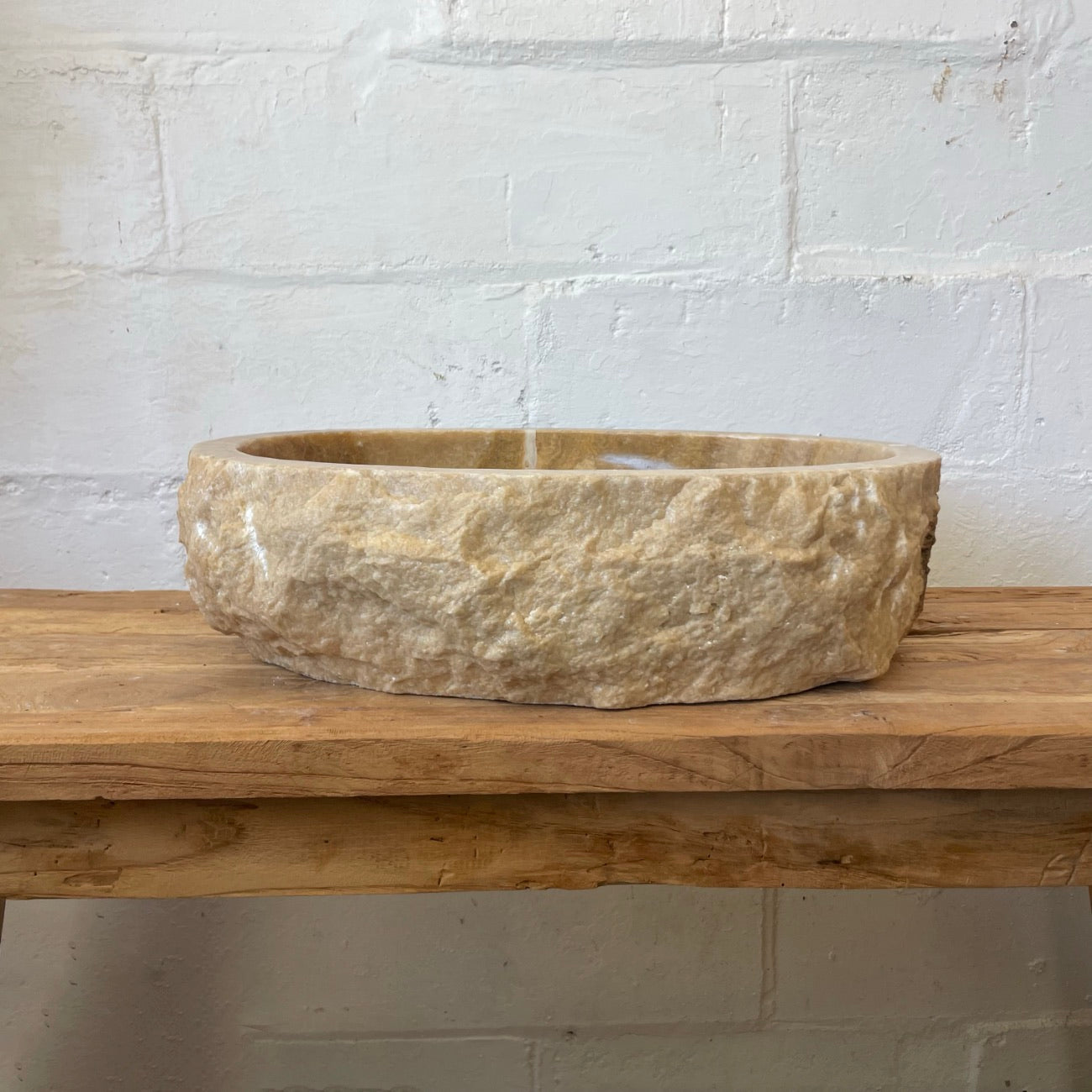 Onyx stone basin – 55.5 x 38 x 15cm – Paradise Living Co.