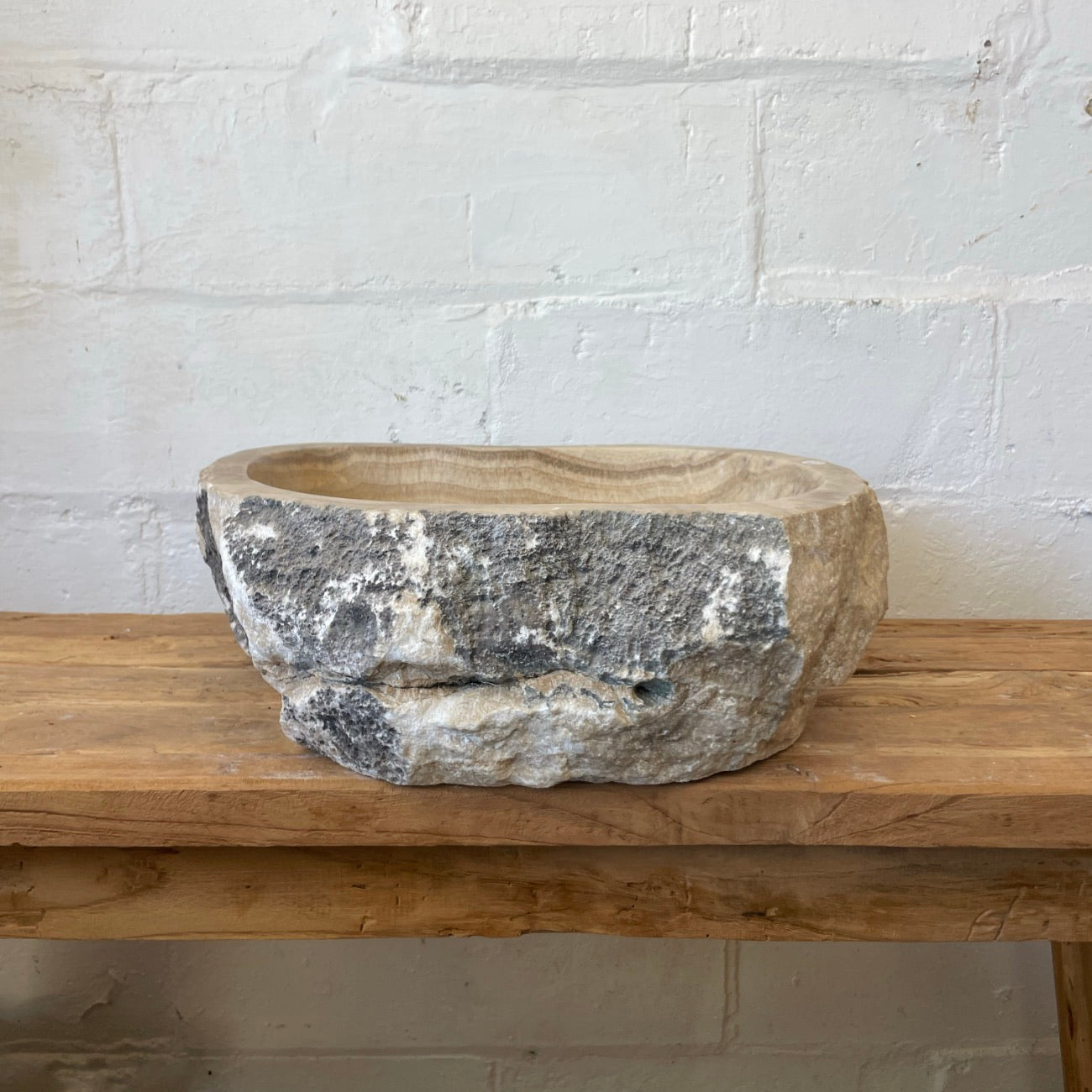 Onyx stone basin – 55 x 44 x 16.5cm – Paradise Living Co.