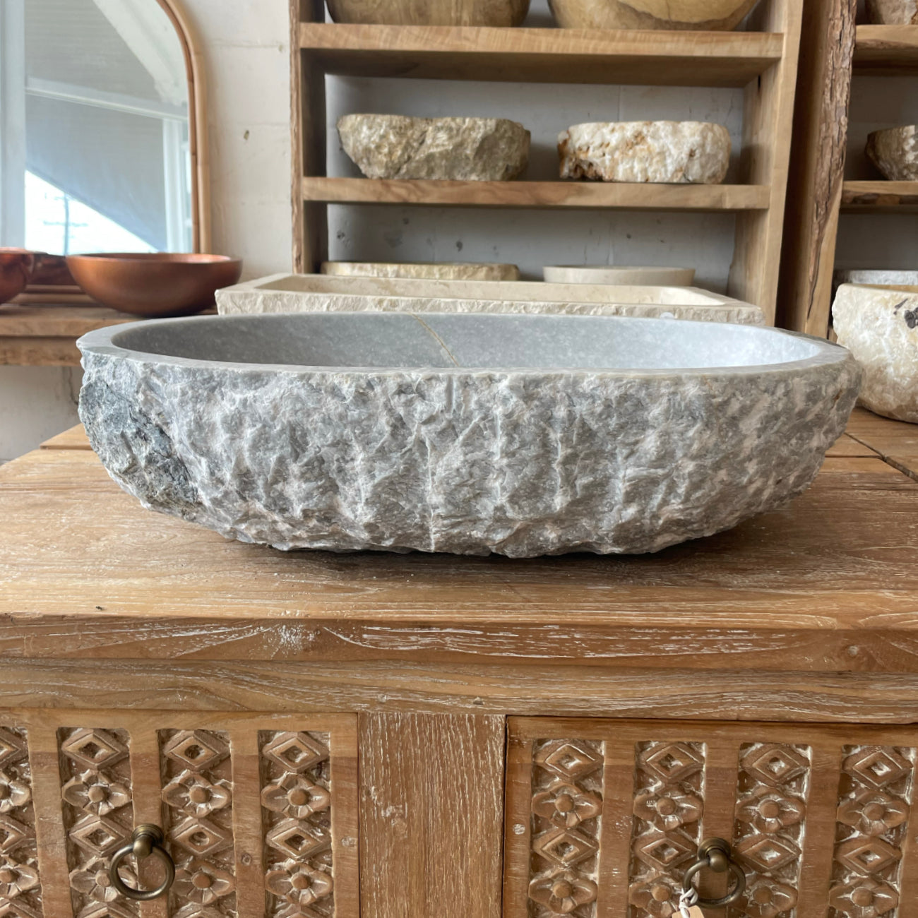 Onyx stone basin – oval – 59.5 x 41 x 15cm – Paradise Living Co.