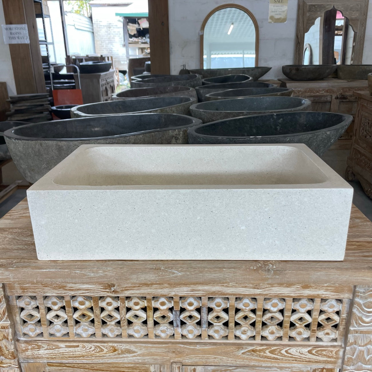 Concrete terrazzo stone basin – rectangle – 60 x 35 x 15cm – Paradise Living Co.