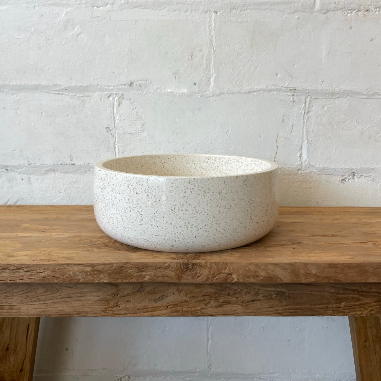Concrete terrazzo stone basin – round – Paradise Living Co.
