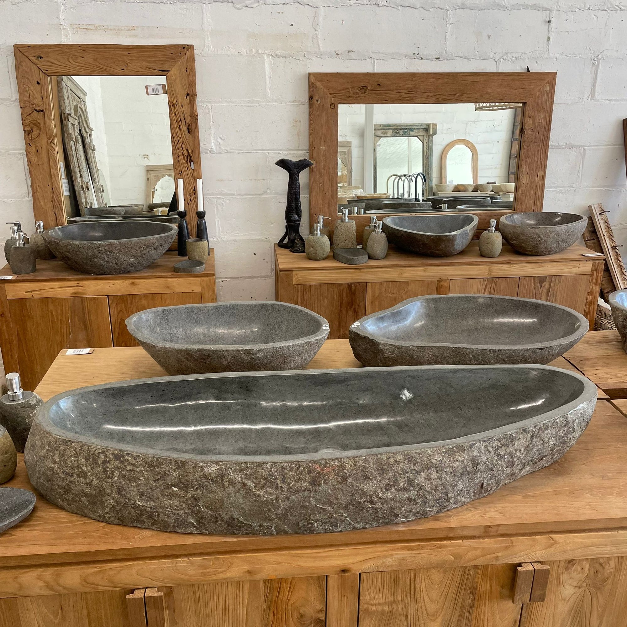 River stone basin – 120 x 40 x 15cm – Paradise Living Co.