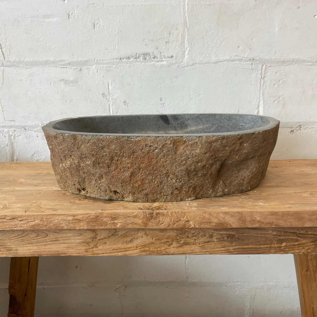 River stone basin – 59.5 x 38.5 x 15.5cm – Paradise Living Co.