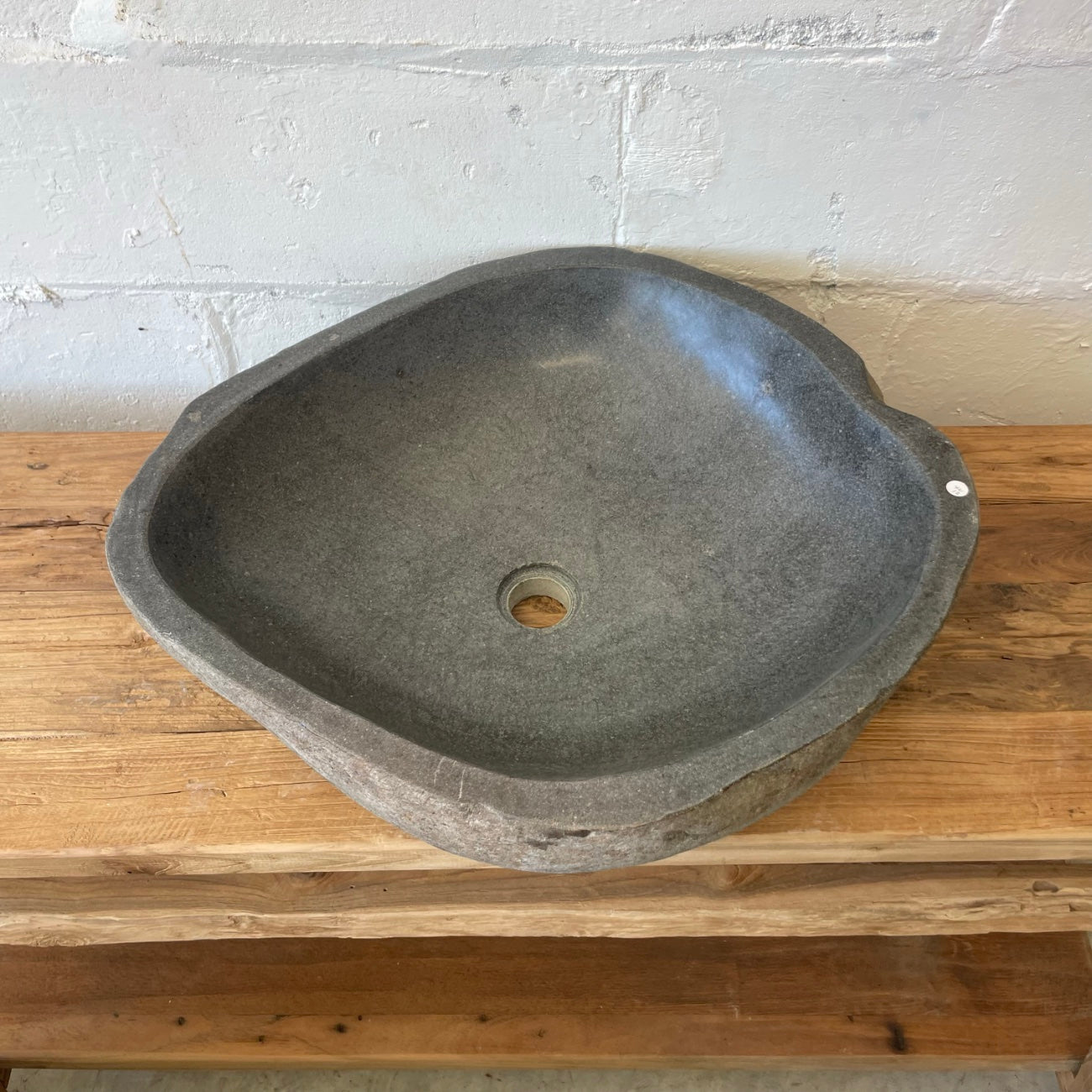 River stone basin – 58.5 x 52 x 15cm – Paradise Living Co.