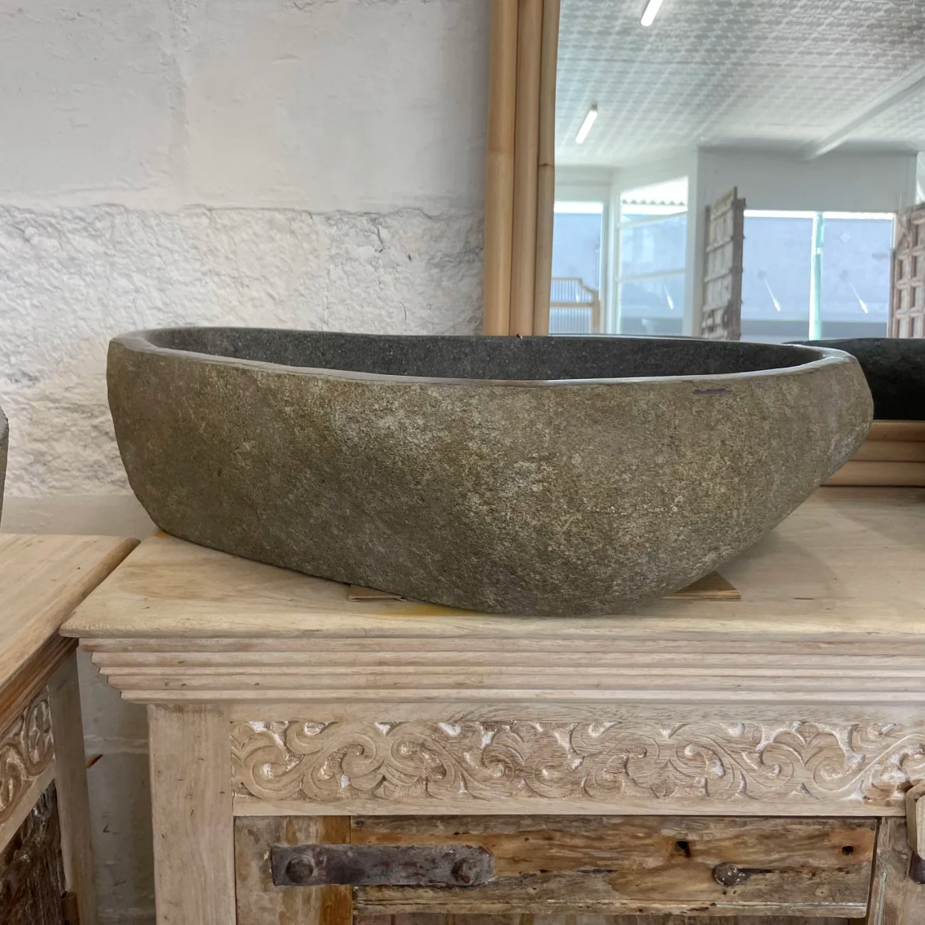 River stone basin – 61 x 42 x 16cm – Paradise Living Co.