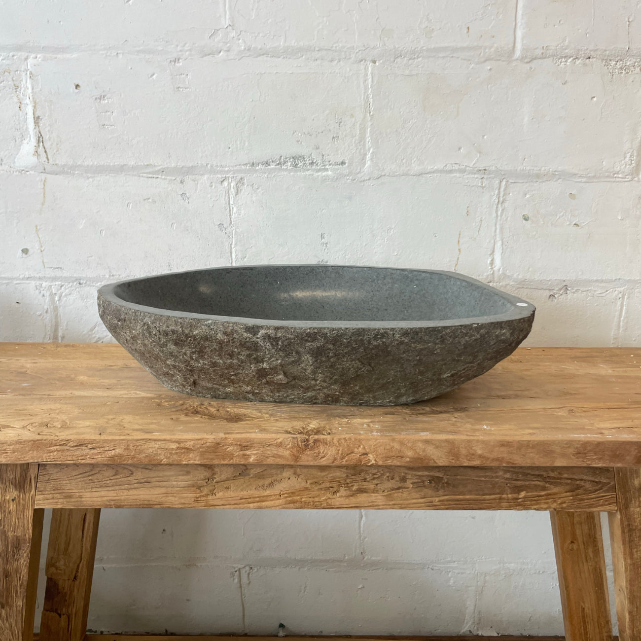 River stone basin – 60.5 x 40.5 x 15cm – Paradise Living Co.