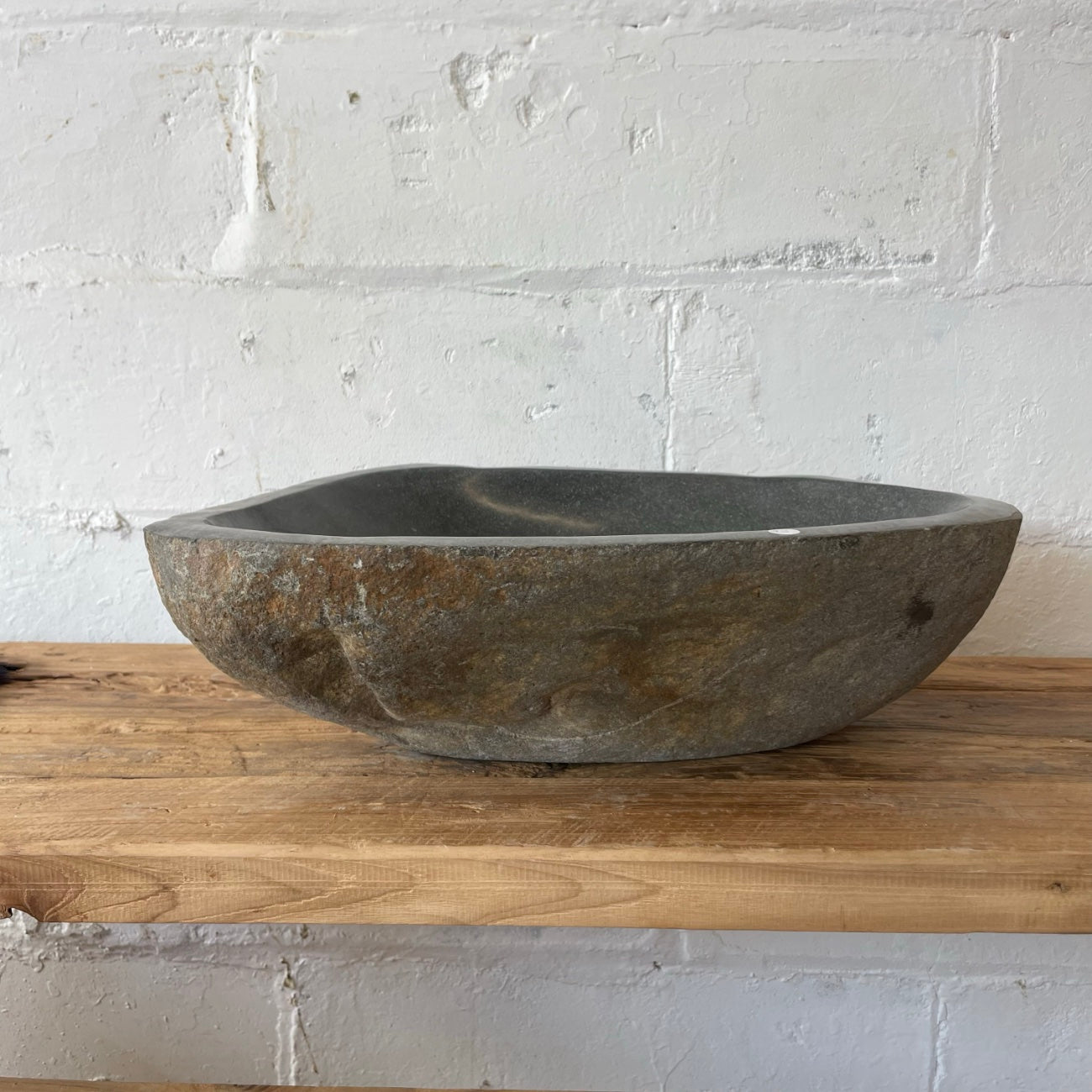 River stone basin – 49 x 42.5 x 15cm – Paradise Living Co.