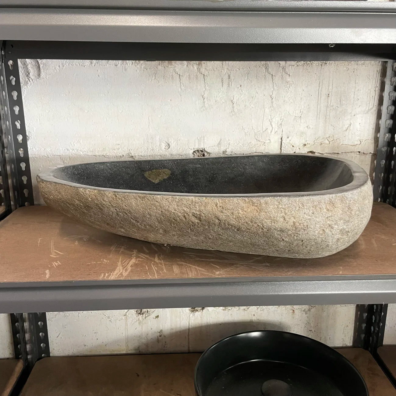 River stone basin – 61 x 39.5 x 14cm – Paradise Living Co.