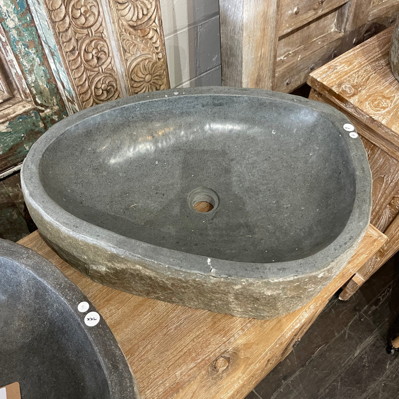 River stone basin – 59 x 42 x 15cm – Paradise Living Co.