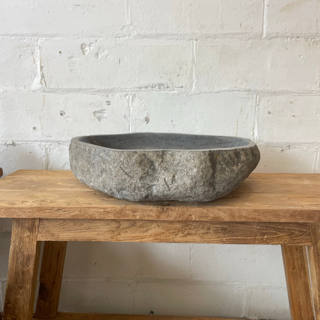 River stone basin – 62.5 x 45 x 15cm – Paradise Living Co.