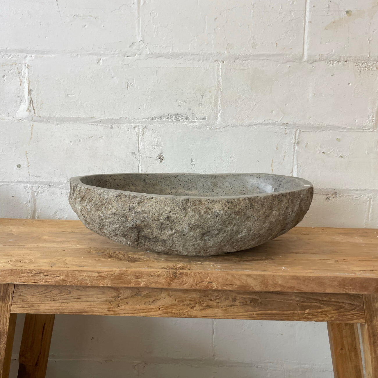 River stone basin – 60.5 x 44 x 16cm – Paradise Living Co.