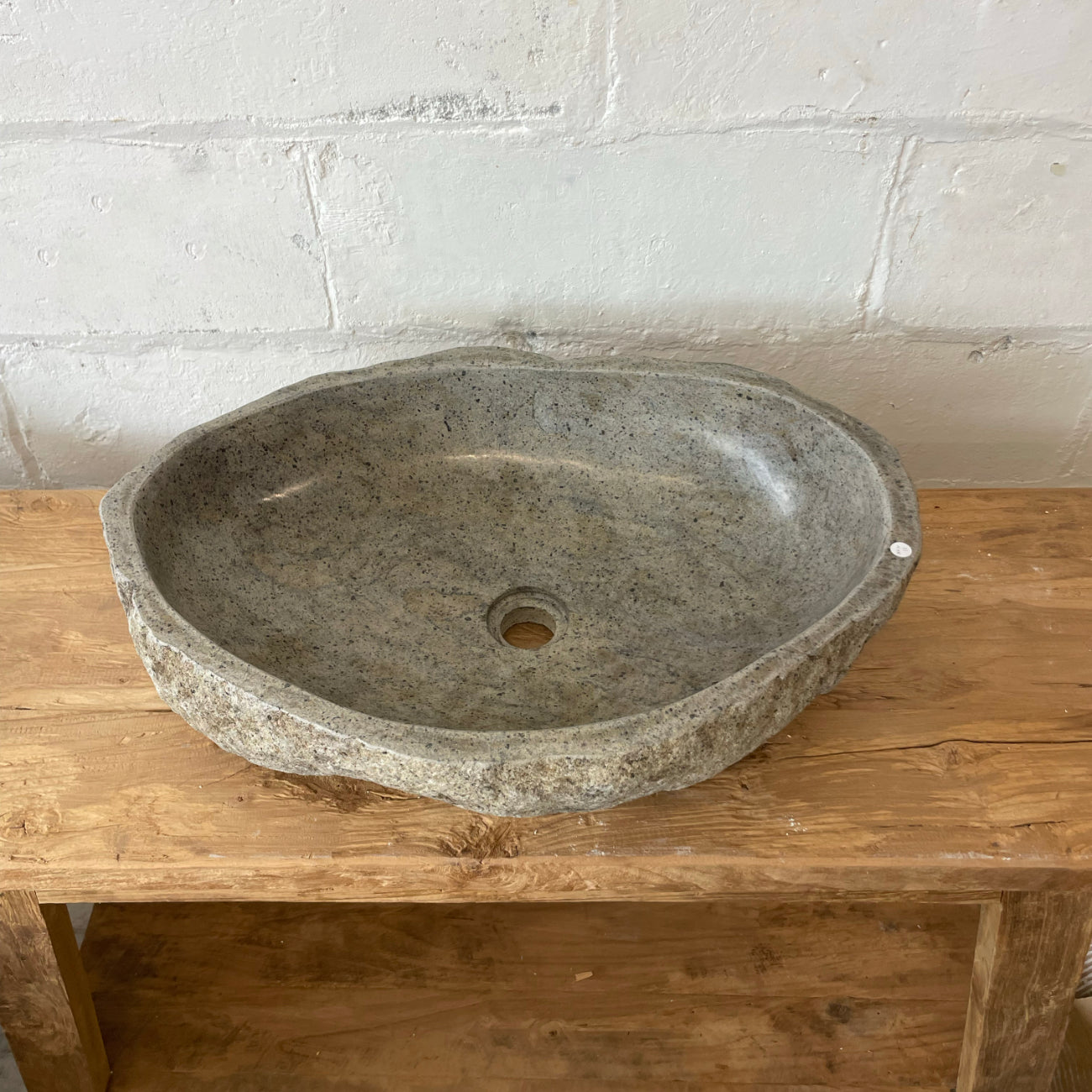 River stone basin – 60.5 x 44 x 16cm – Paradise Living Co.